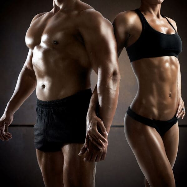 imagem de um homem e uma mulher em forma